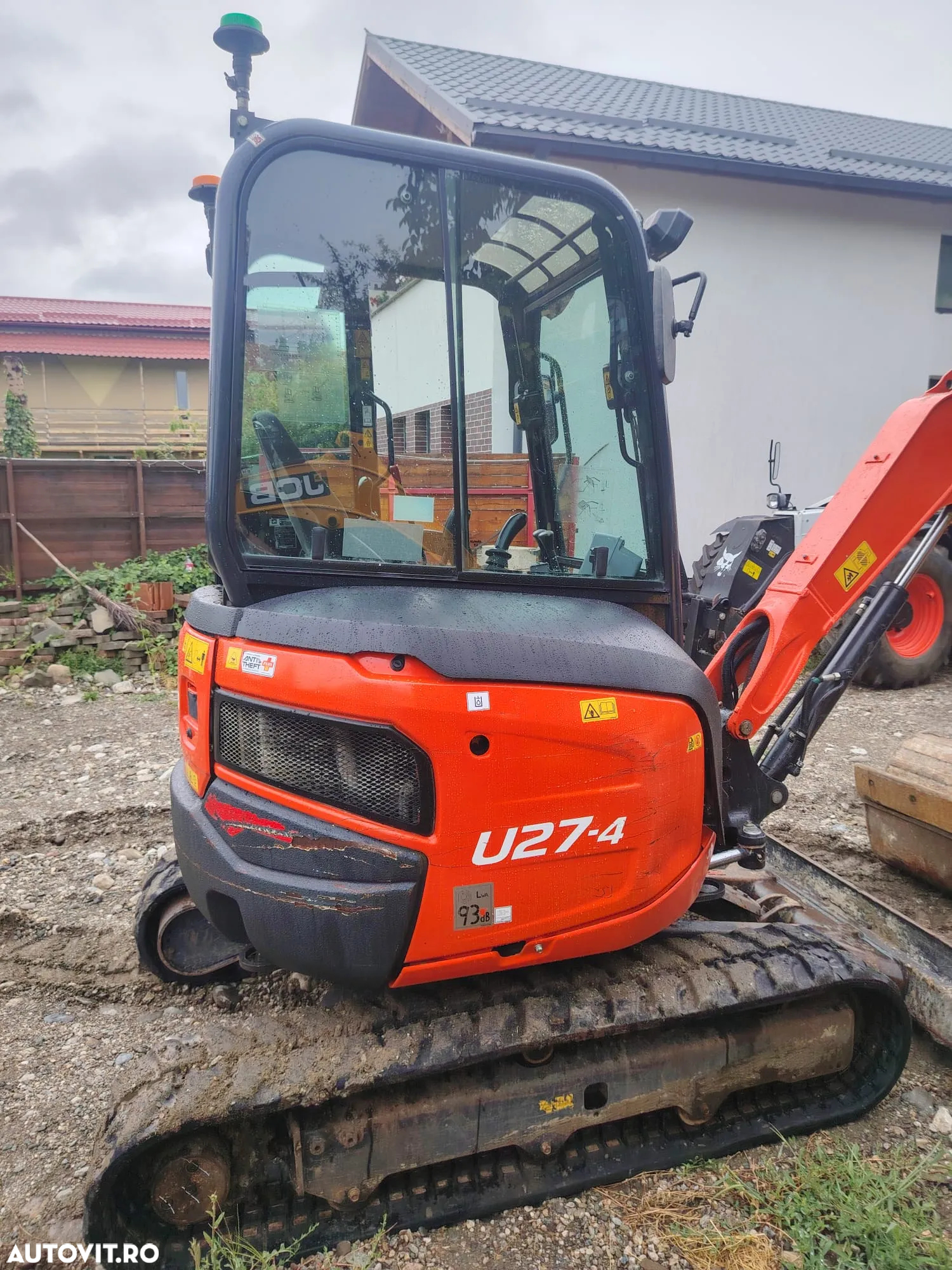 Kubota U27 - 7