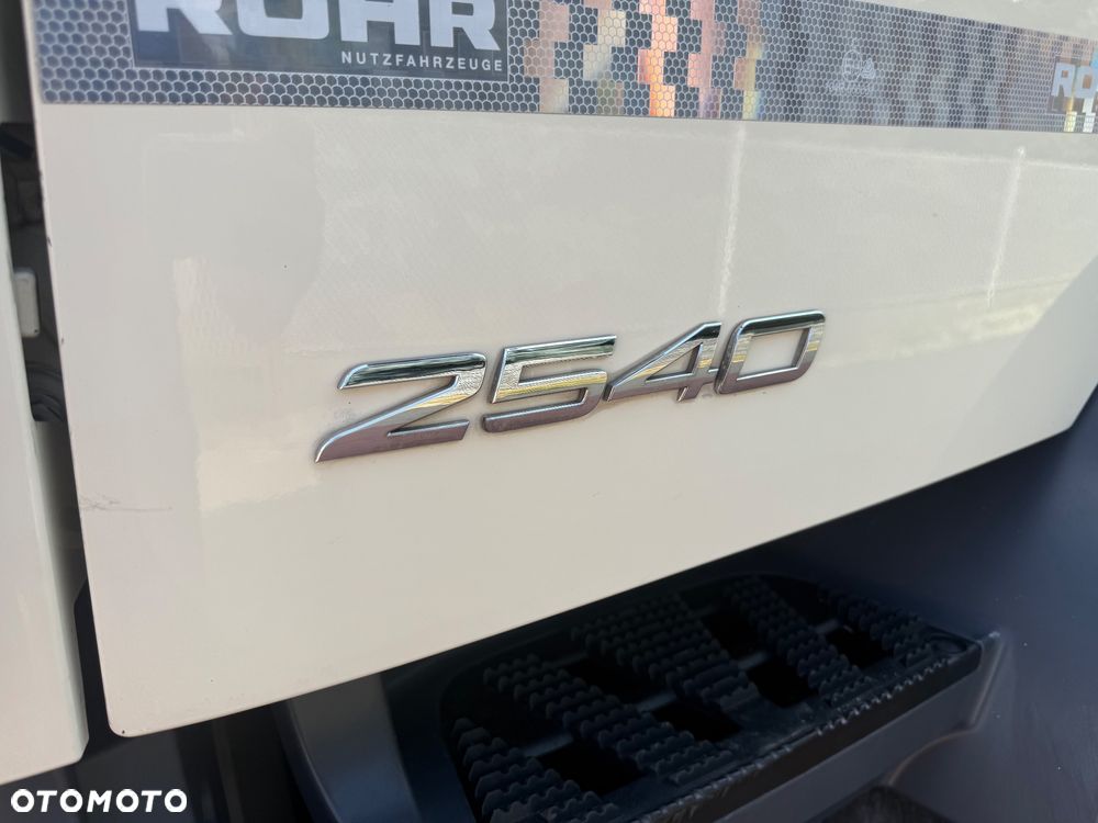 Mercedes-Benz Actros 2540 - 9