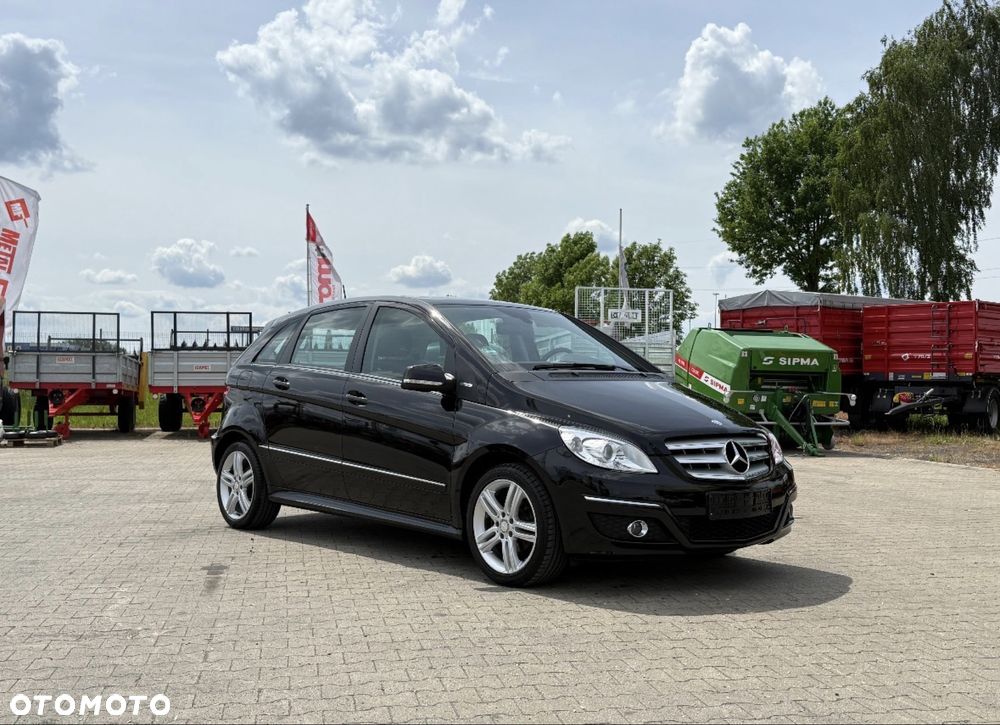 Mercedes-Benz Inny - 1