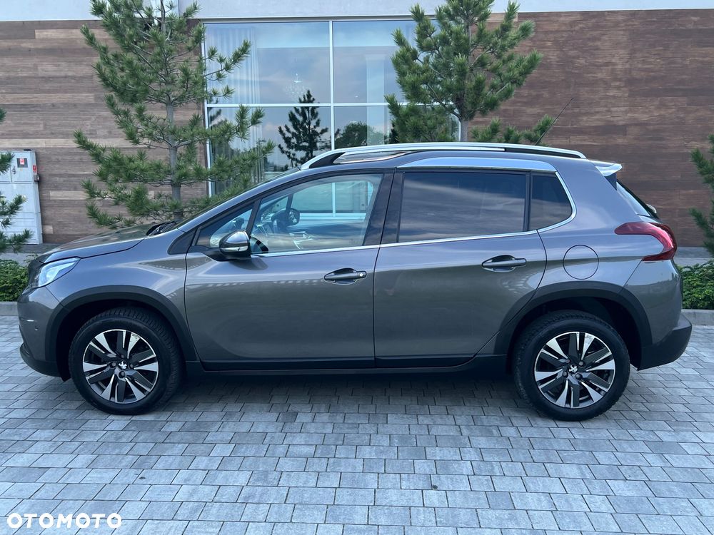 Peugeot 2008 BlueHDi 100 STOP & START Allure - 24