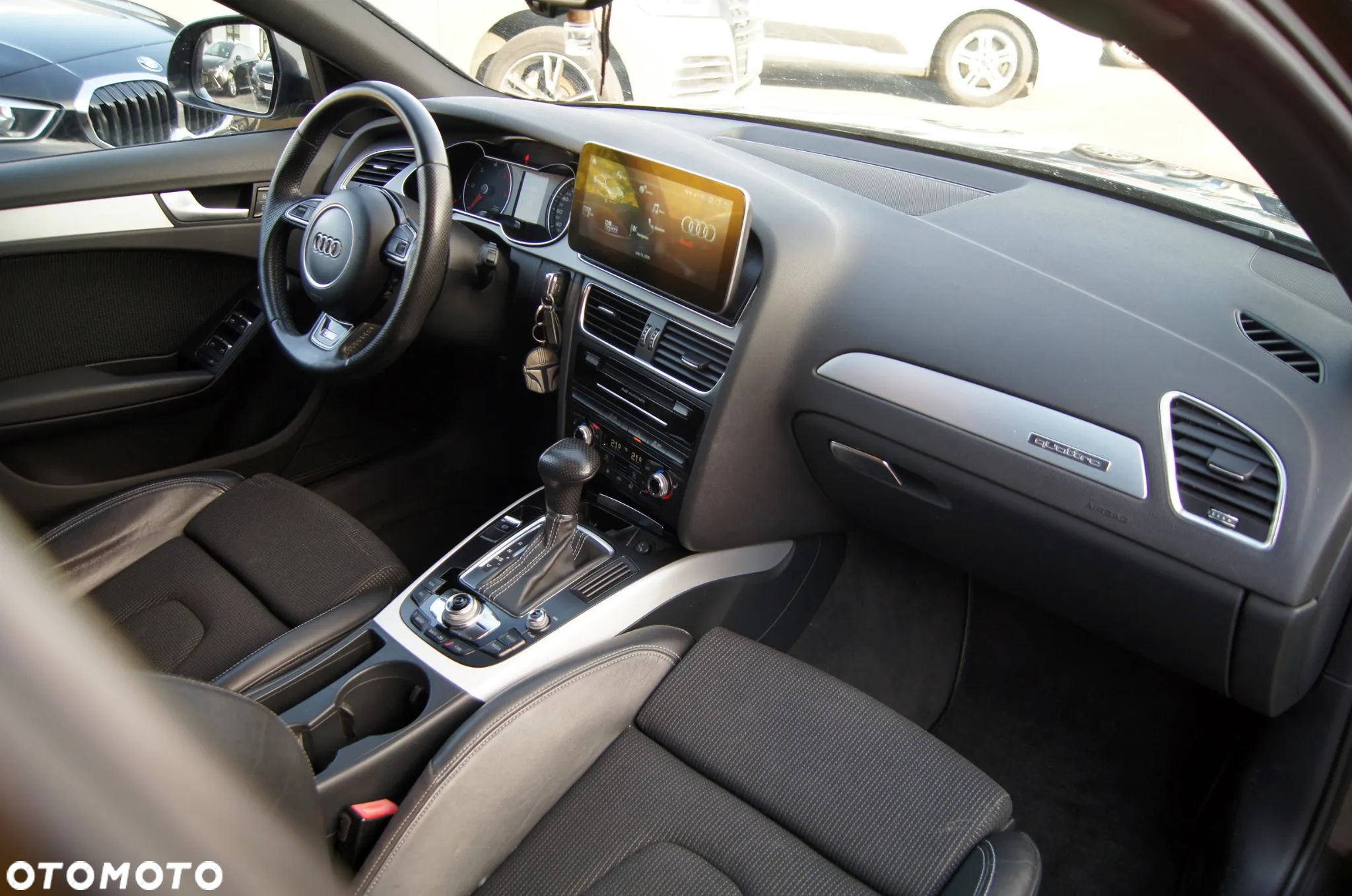 Audi A4 Avant 2.0 TDI DPF quattro S tronic S line Sportpaket - 28