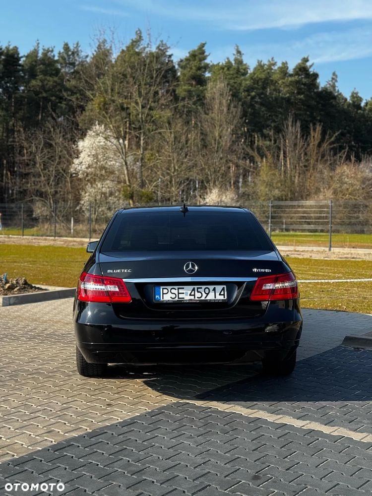 Mercedes-Benz Klasa E 300 BlueTec Hybrid - 10