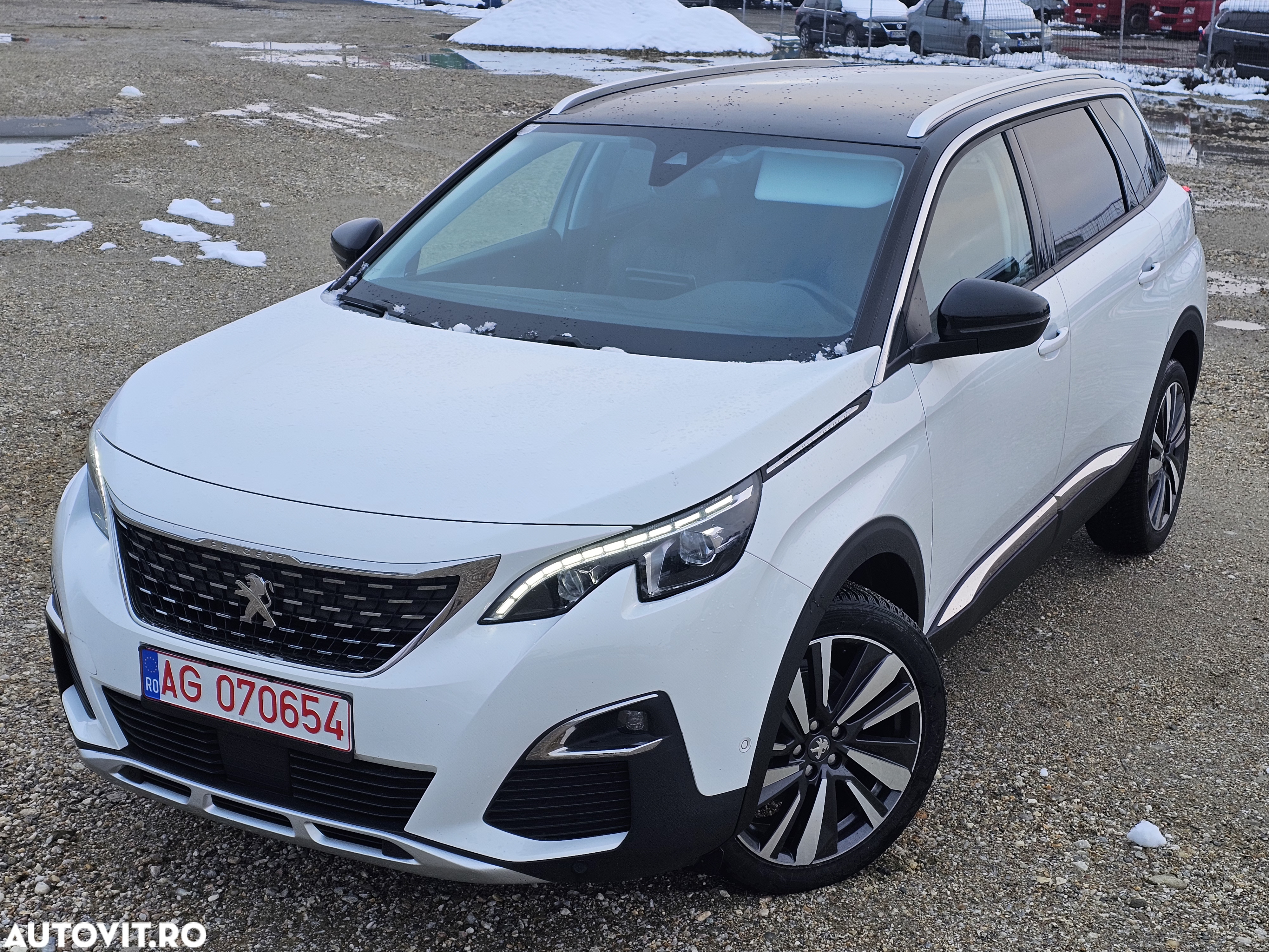 Peugeot 5008 1.2 Puretech Turbo s&s GT-Line - 2
