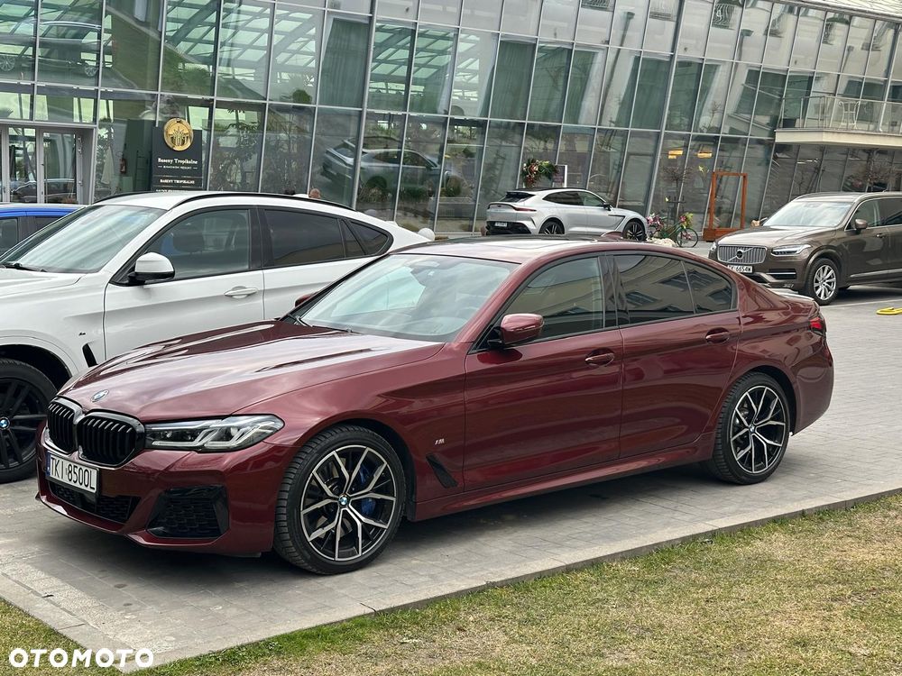 BMW Seria 5 540d xDrive mHEV M Sport sport - 9