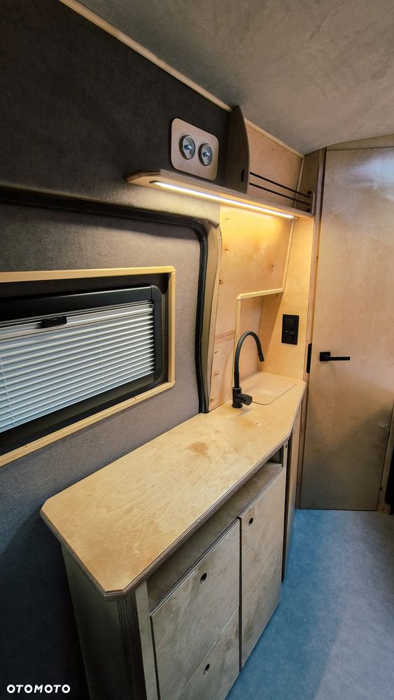 Ford Transit - 19