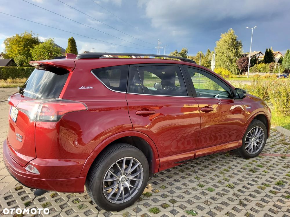 Toyota RAV4 Hybrid Selection 4x2 - 6