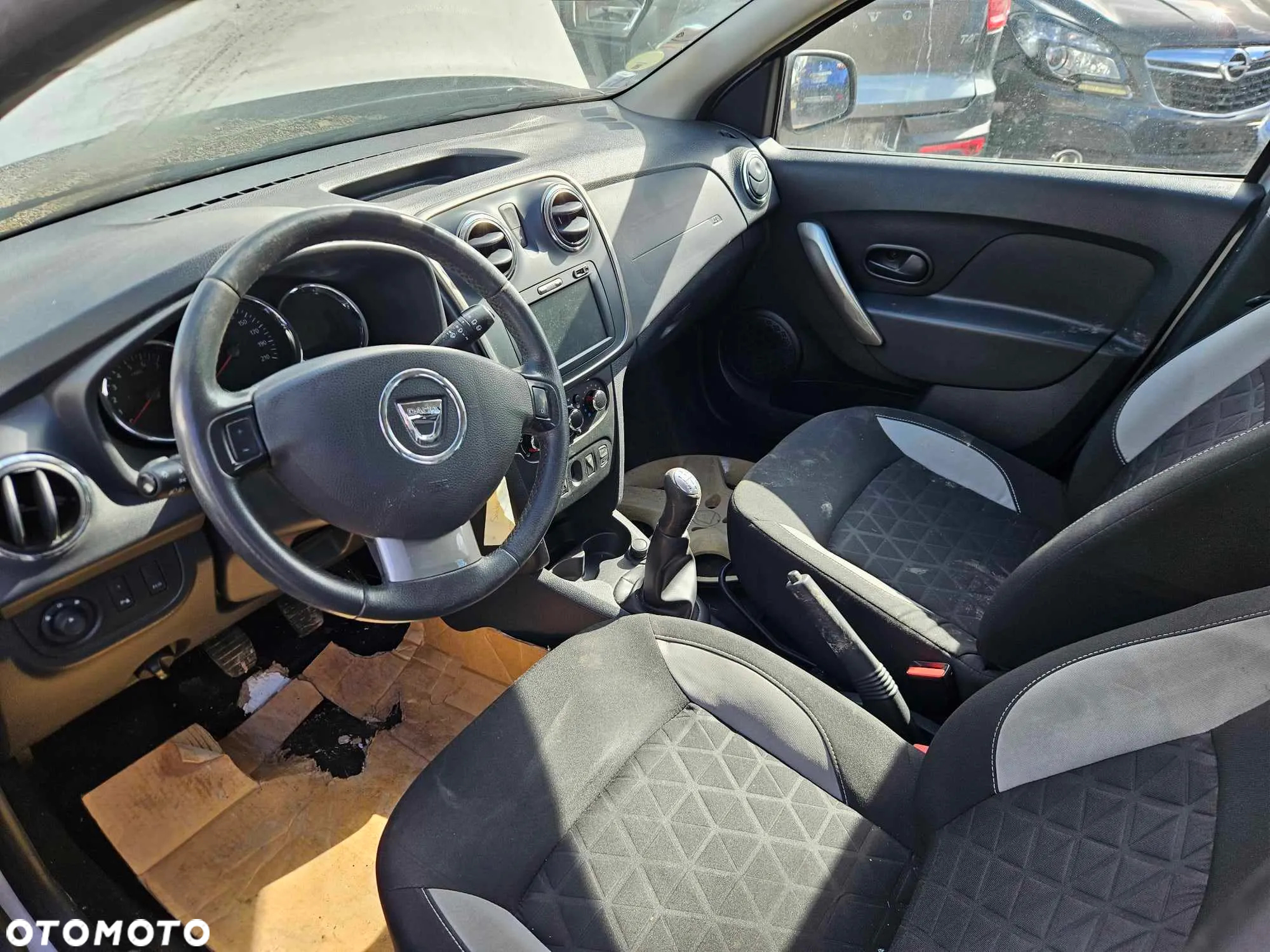Dacia Sandero Stepway 1.5 dCi Laureate - 11