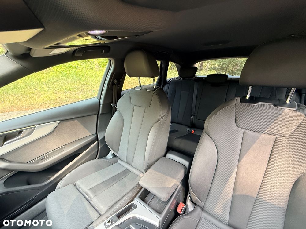 Audi A4 Avant 40 TDI mHEV S Line S tronic - 14