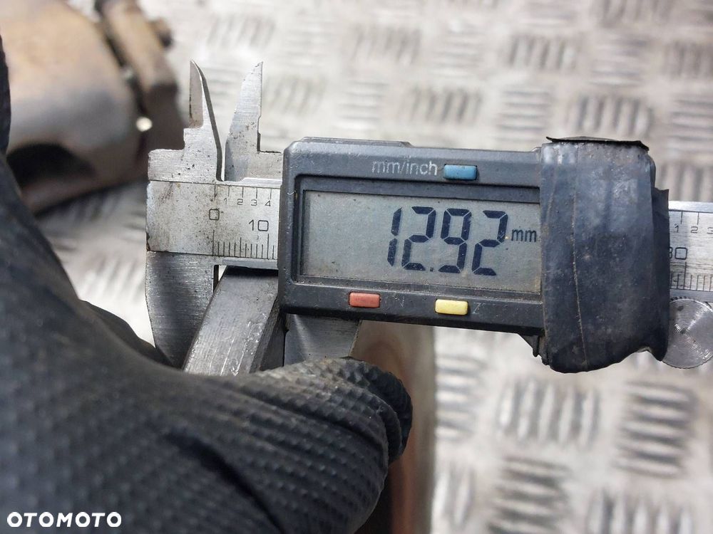 TARCZE HAMULCOWE PRZÓD + KLOCKI + ZACISKI CITROEN C3 I 1.1 8V - 5