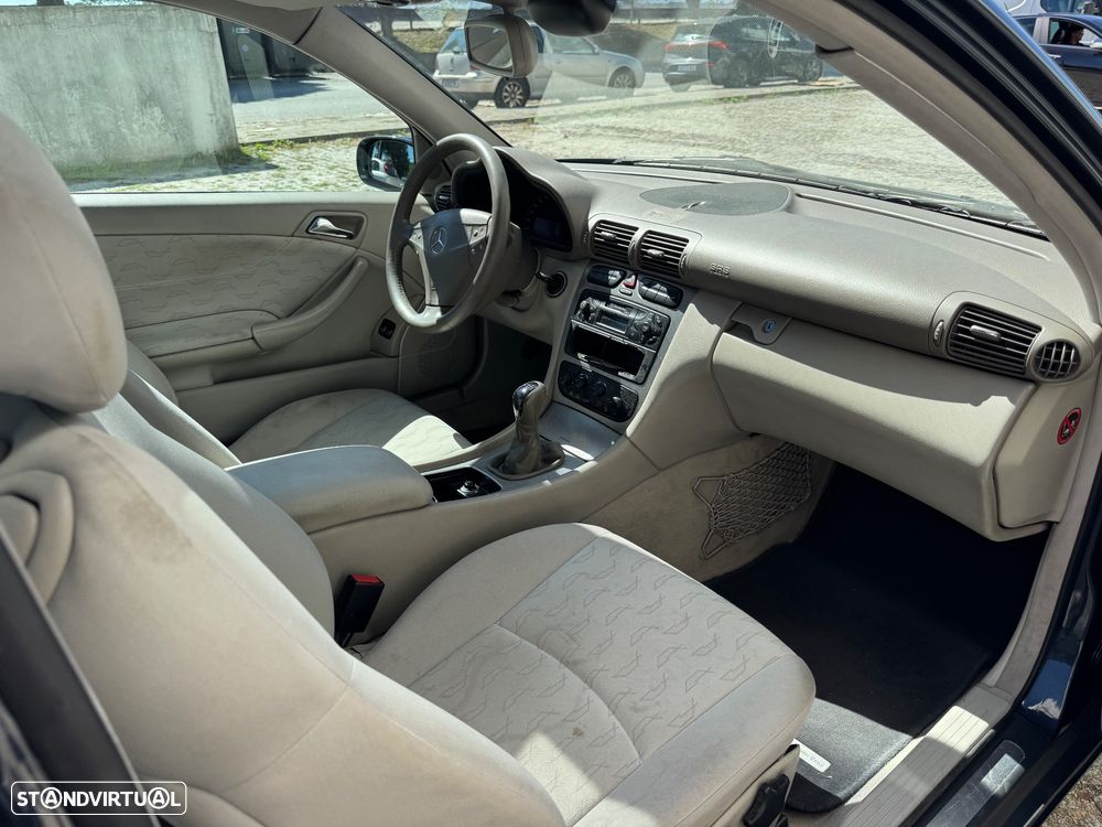 Mercedes-Benz C 220 - 7