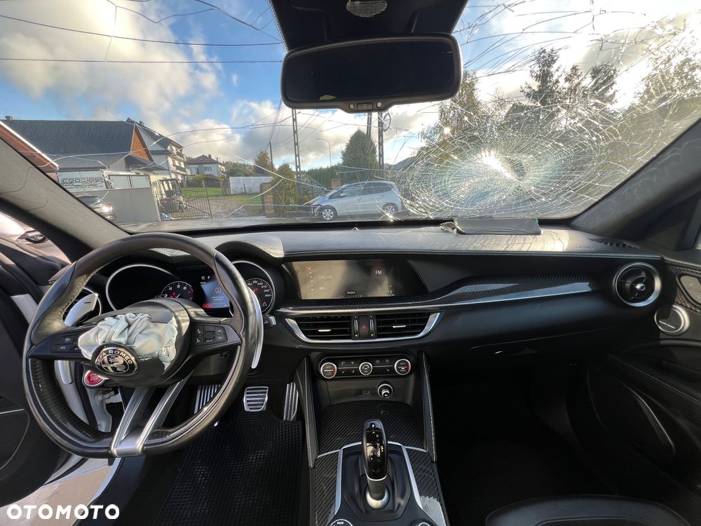 Alfa Romeo Stelvio 2.9 Bi Turbo V6 Quadrifoglio Q4 - 11
