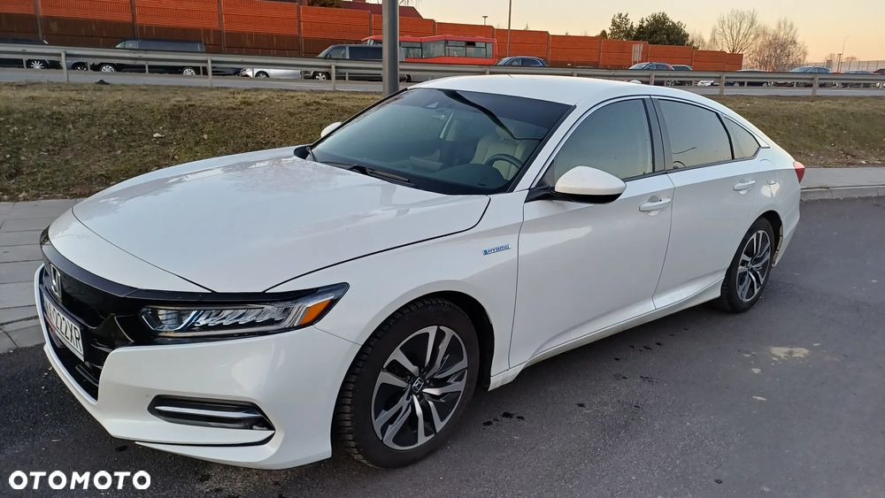 Honda Accord - 1