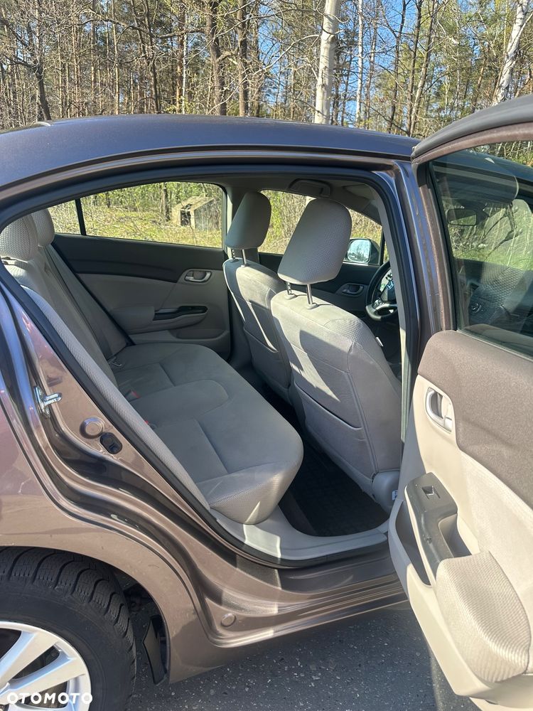 Honda Civic 1.8 Comfort - 8