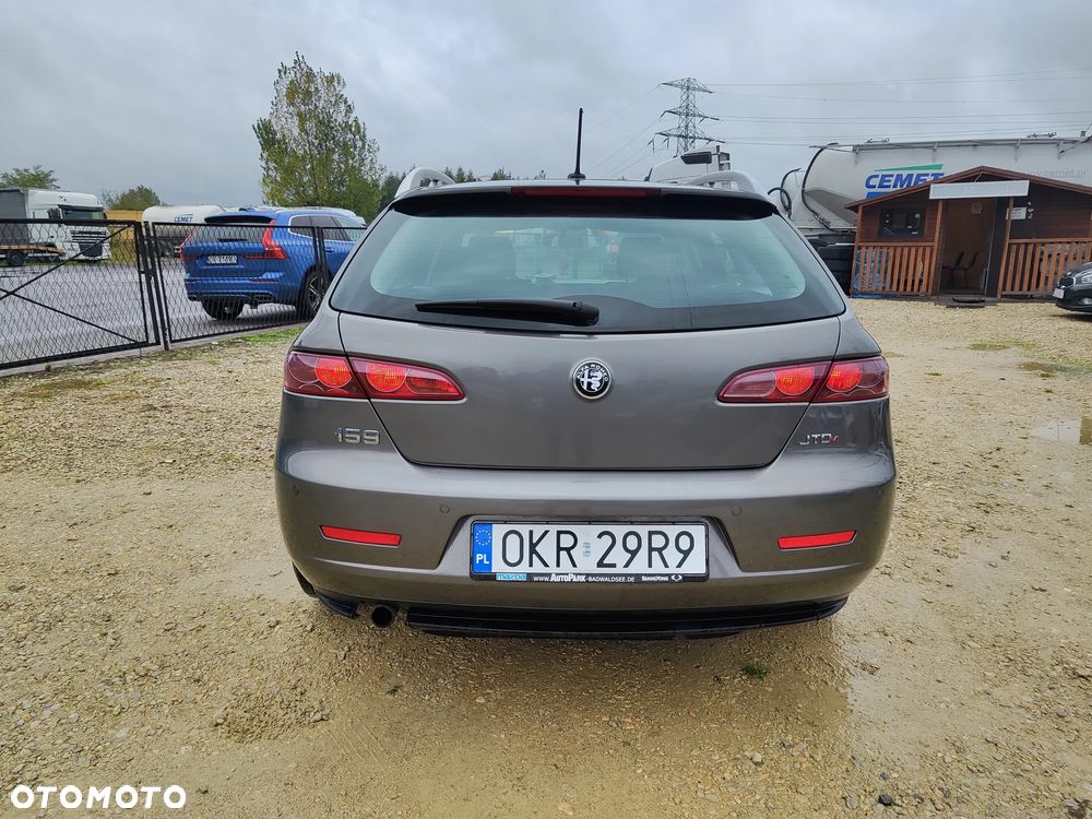 Alfa Romeo 159 2.0 JTDM 16V DPF Eco Turismo - 6