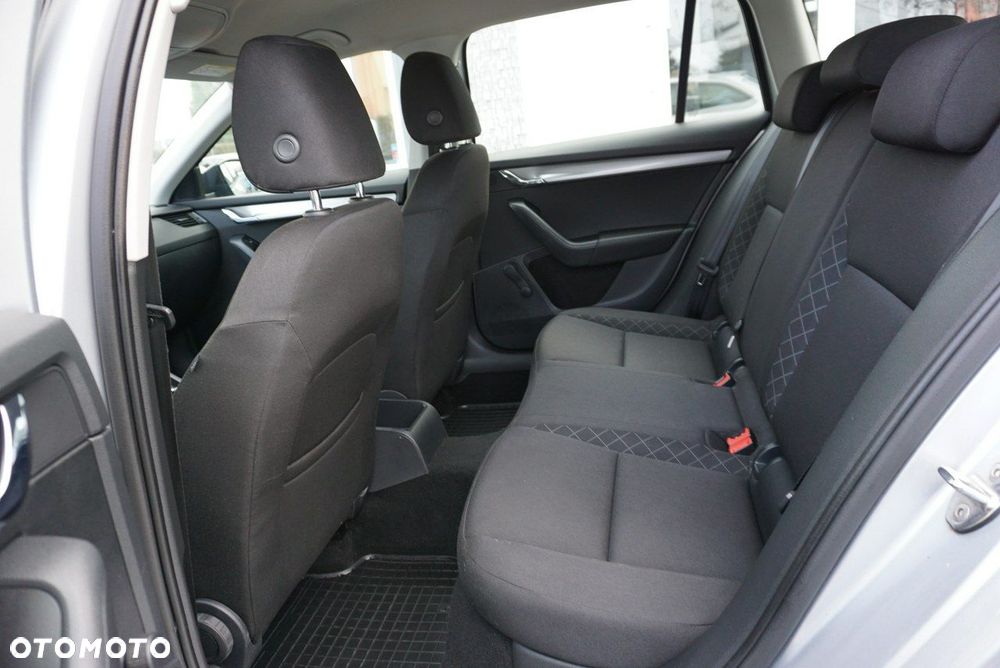 Skoda Octavia - 12