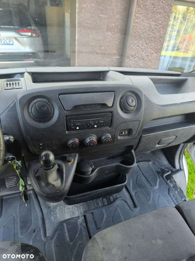 Renault Master III - 3