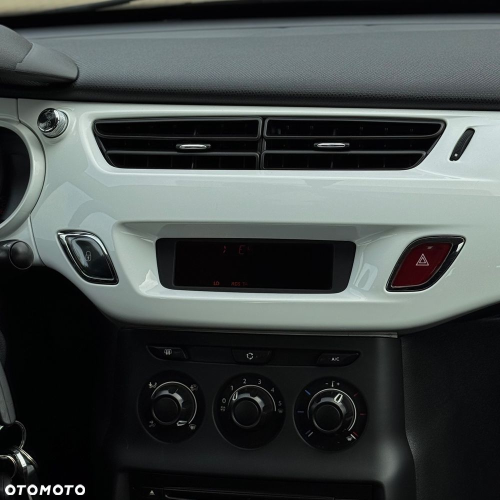 Citroën C3 1.0 PureTech Attraction - 23