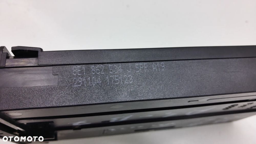 Audi A4 B7 Uchwyt Na kubek Cup holder EU - 7