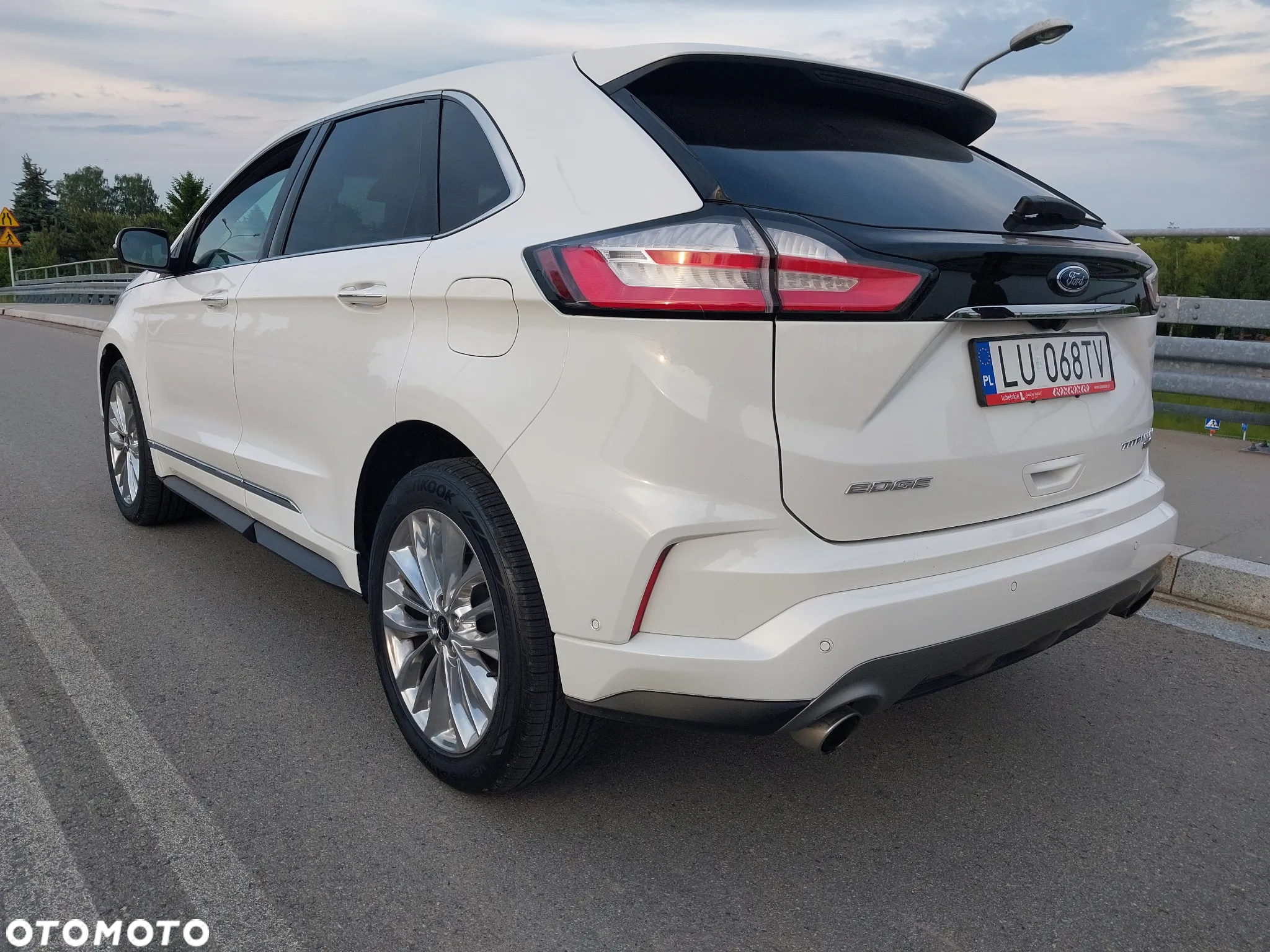 Ford Edge - 7