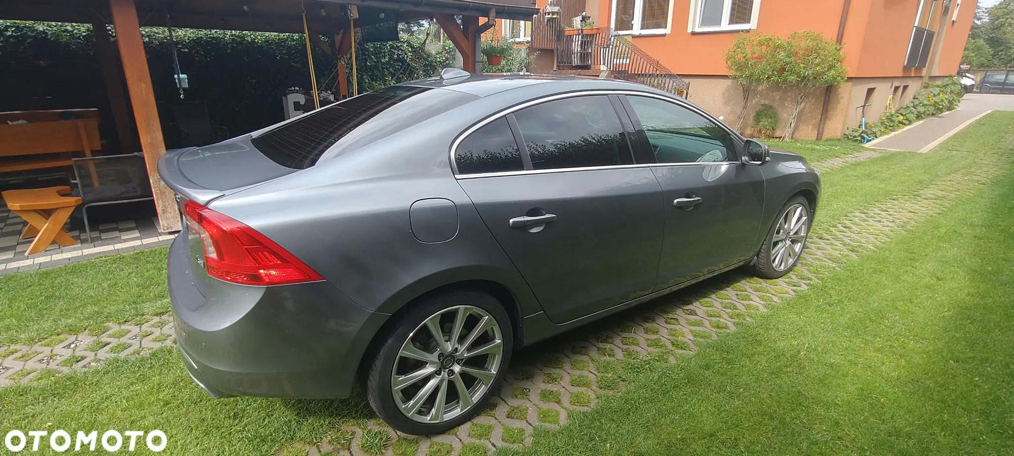 Volvo S60 T5 Drive-E Summum - 4
