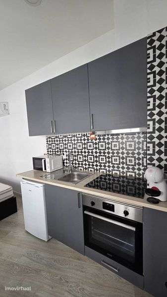 T0 no Coração do Porto c/ Rooftop - Grande imagem: 2/6