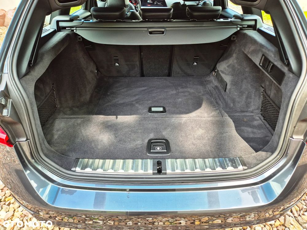 BMW Seria 3 320d xDrive Advantage sport - 33