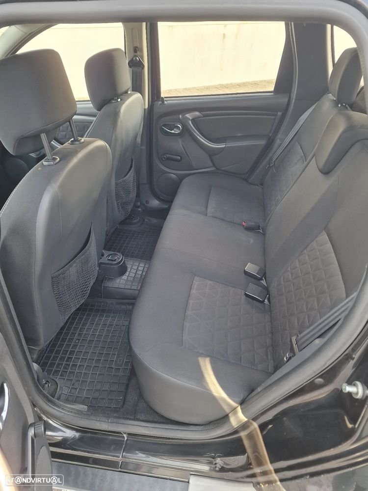 Dacia Duster dCi 110 FAP 4x4 Laureate - 39