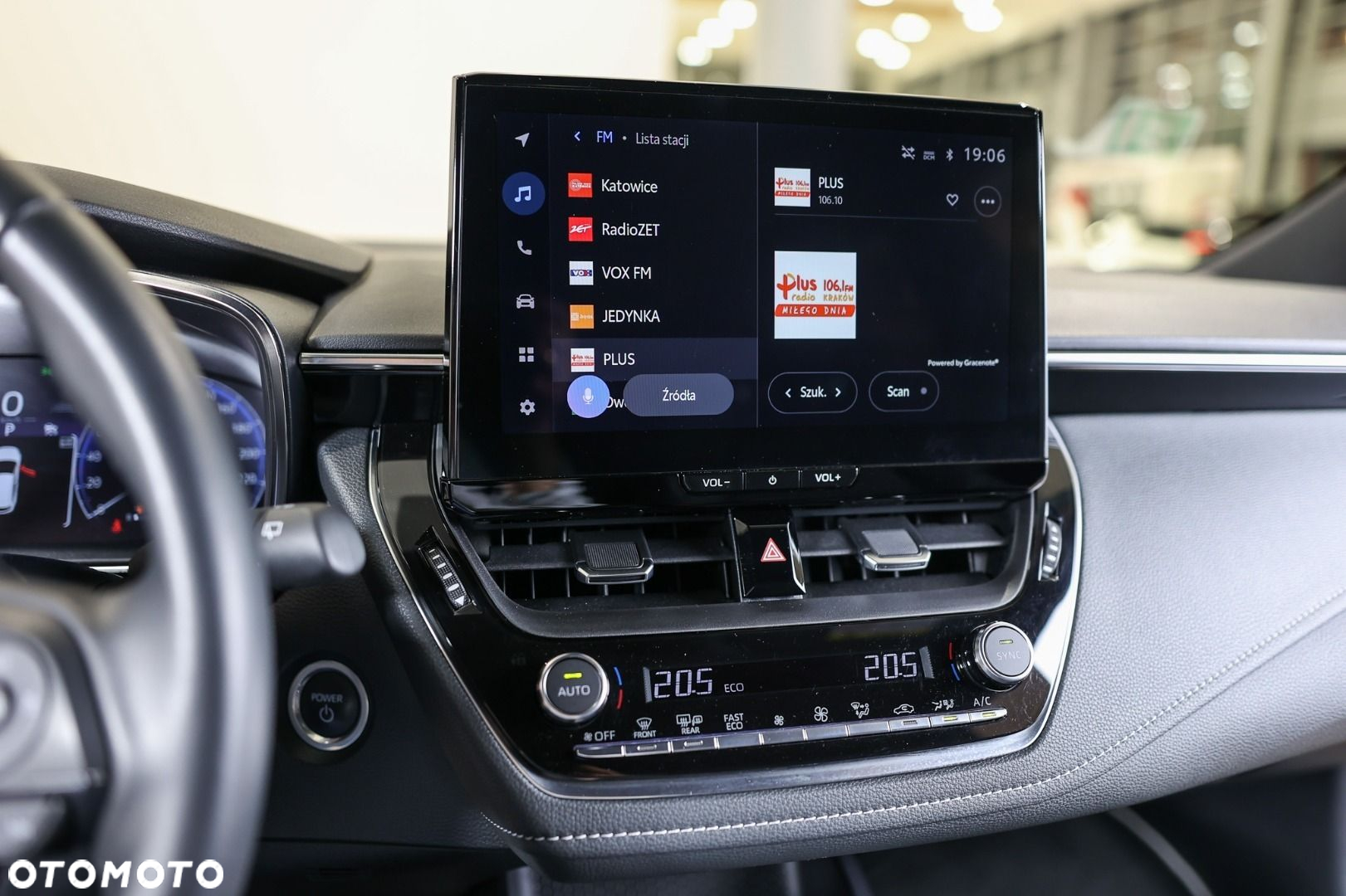 Toyota Corolla - 11