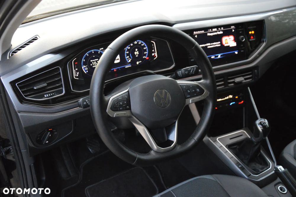 Volkswagen Polo 1.0 TSI Special Edition - 13