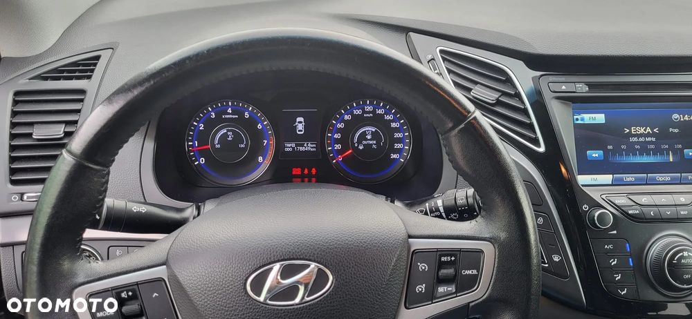 Hyundai i40 2.0 Premium - 12