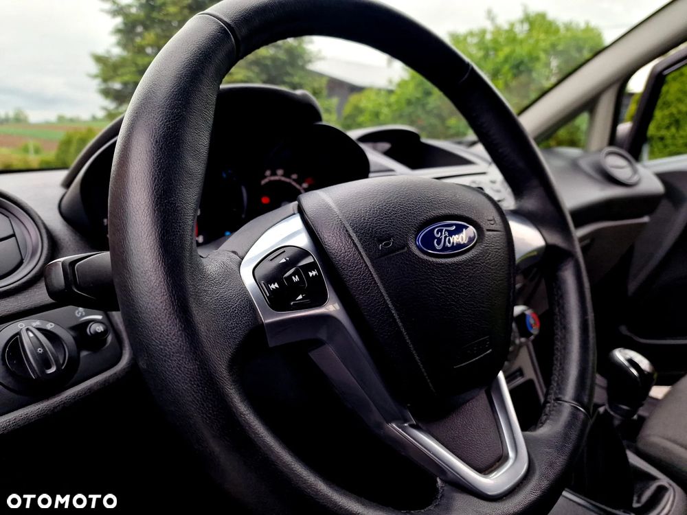 Ford Fiesta 1.5 TDCi Trend EU6 - 24