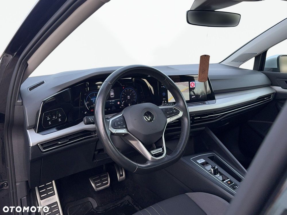 Volkswagen Golf Variant - 9