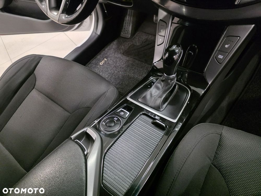 Hyundai i40 Kombi blue 1.7 CRDi DCT Premium - 19