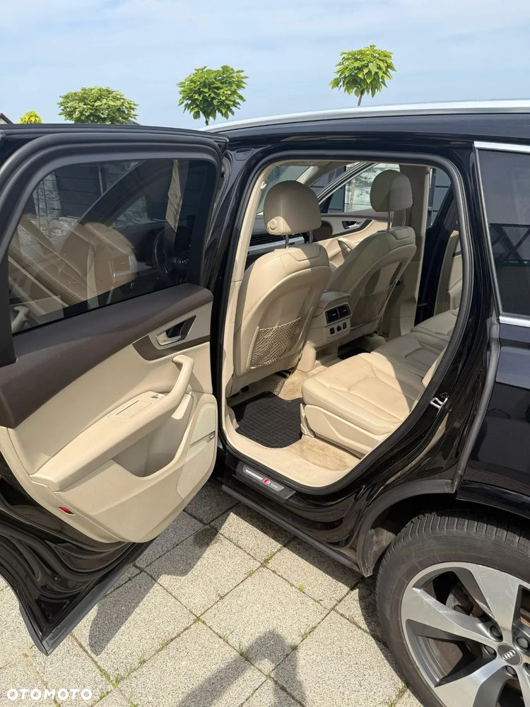 Audi Q7 3.0 TDI ultra Quattro Tiptronic - 12