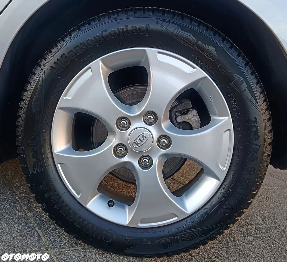 Kia Venga 1.4 CVVT Dream-Team Edition - 38