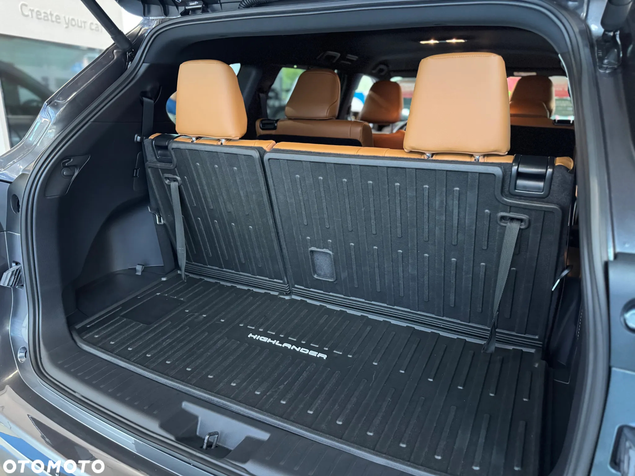 Toyota Highlander 2.5 Hybrid Executive - 27