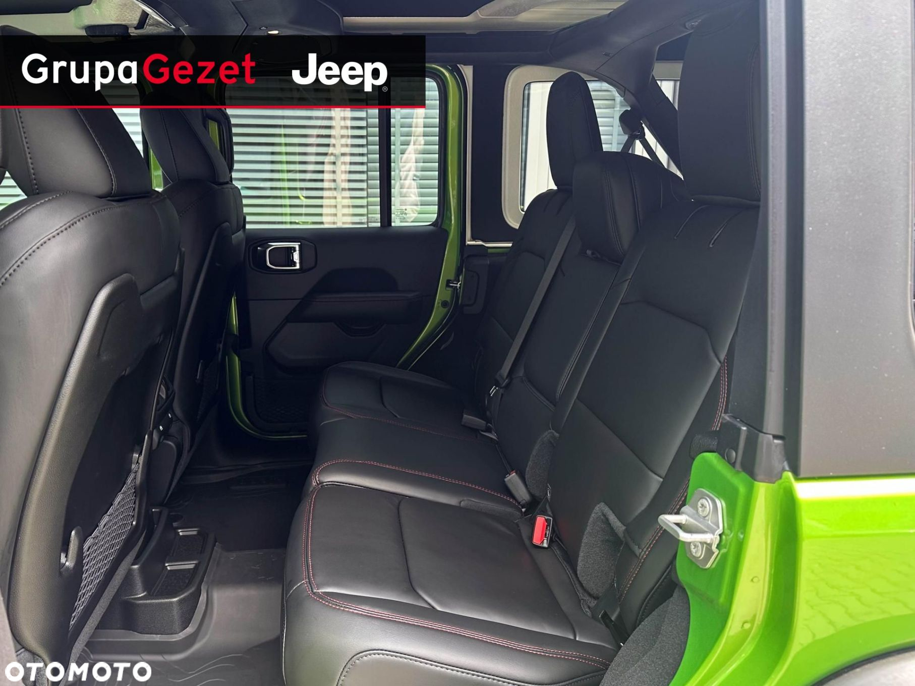 Jeep Wrangler - 16