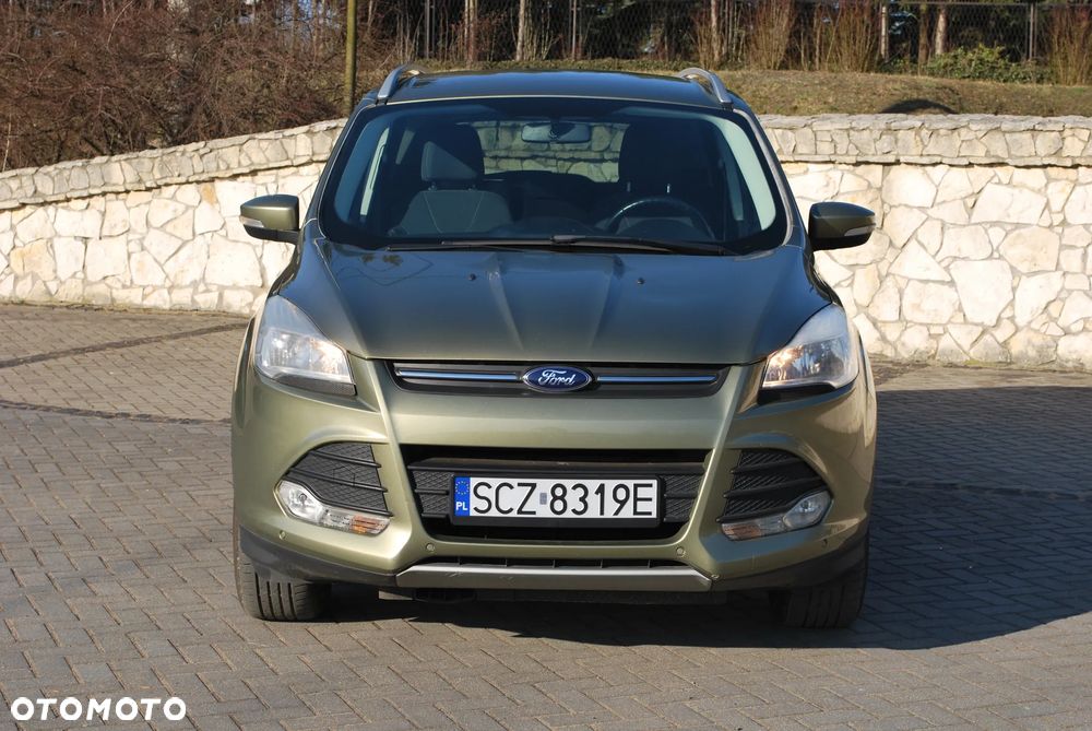 Ford Kuga 2.0 TDCi 2x4 Titanium - 14