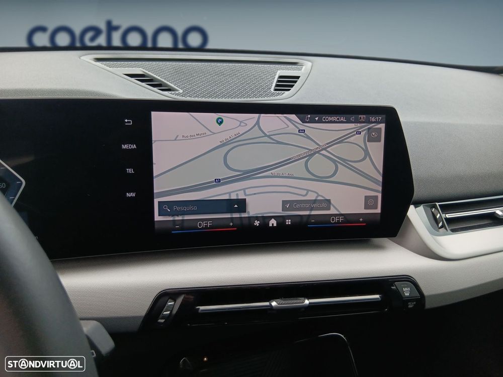 BMW iX1 eDrive20 - 23