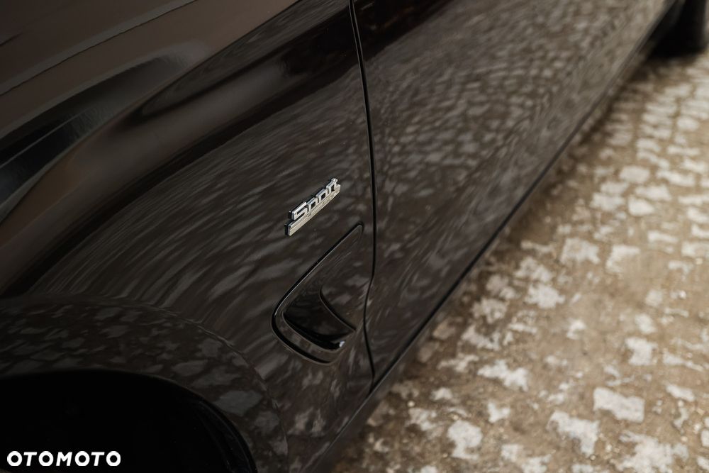 BMW Seria 3 330i Sport Line Sport - 4