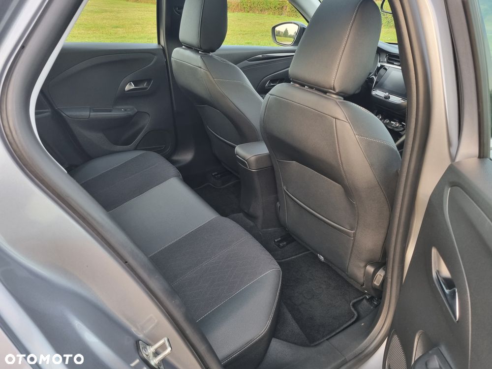 Opel Corsa 1.2 Direct Injection Turbo Edition - 33