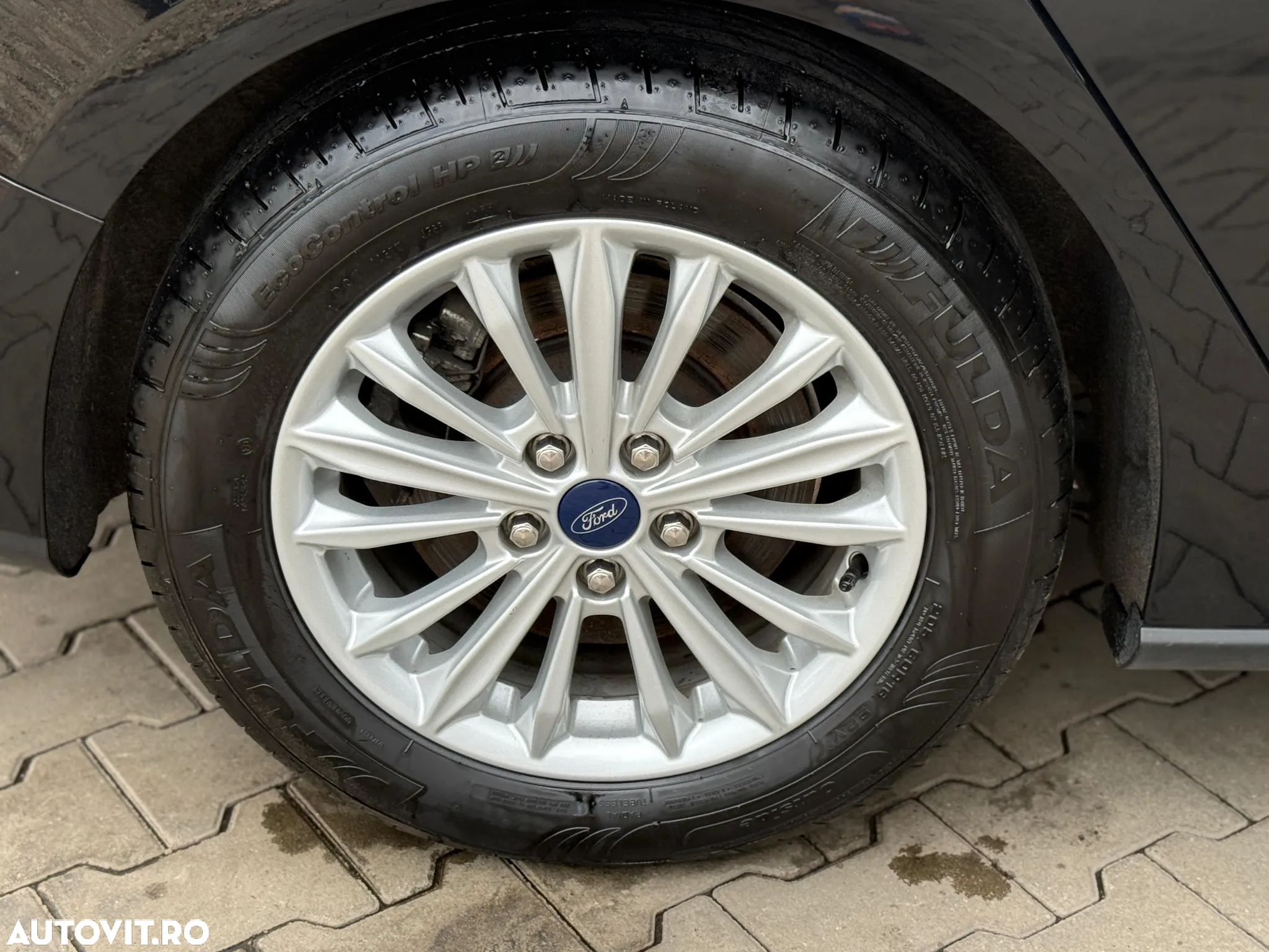 Ford Focus - 7