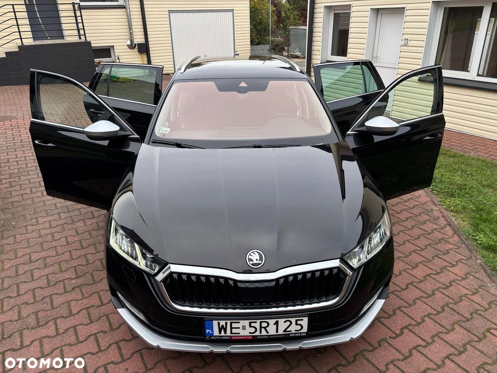 Skoda Octavia 1.5 TSI ACT Scout - 40