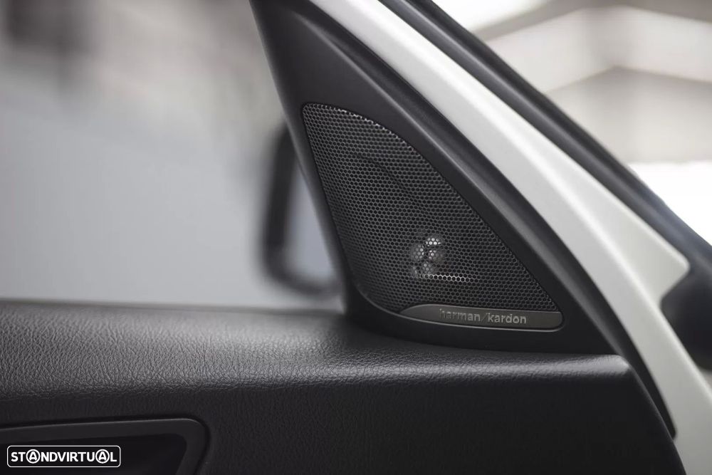 BMW 125 dA Pack M - 32