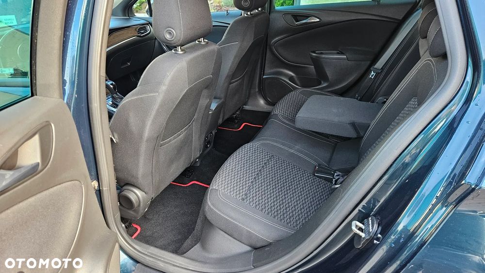 Opel Astra 1.4 Turbo Start/Stop Automatik Innovation - 11