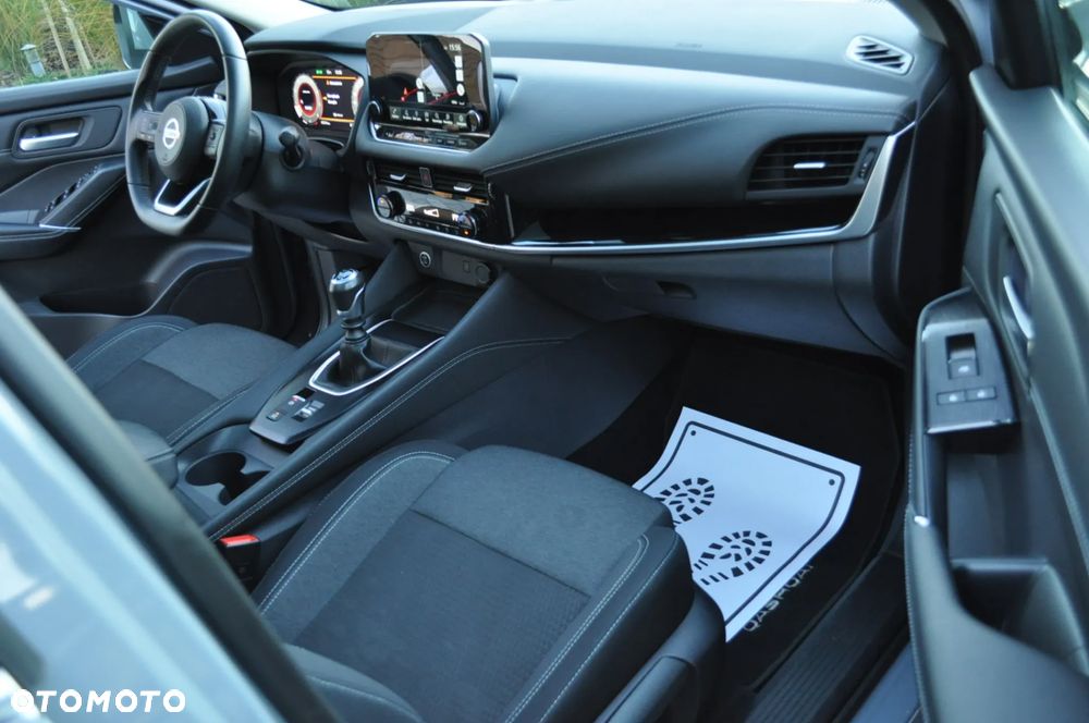 Nissan Qashqai 1.3 DIG-T N-CONNECTA - 39