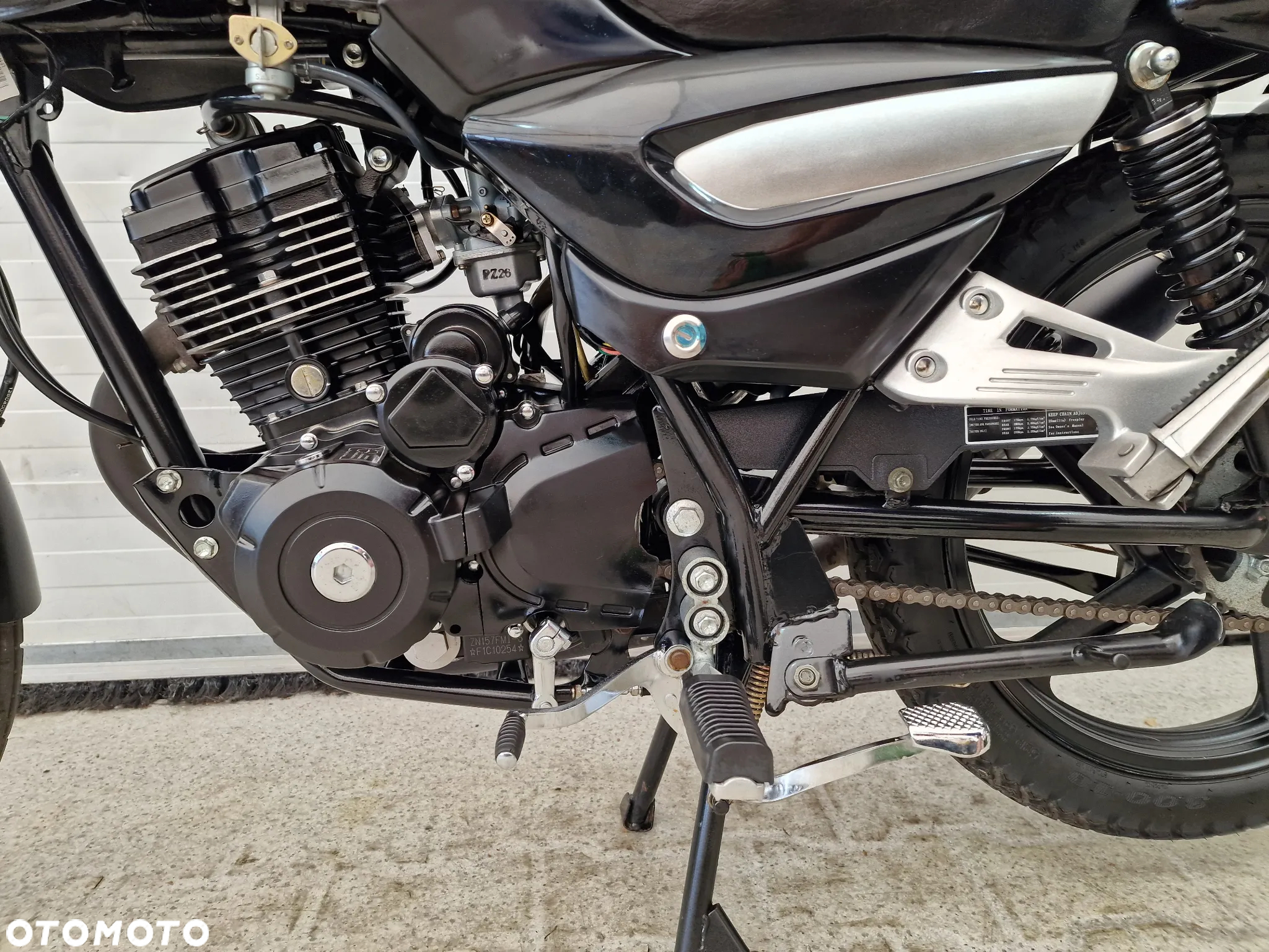 Junak 125 - 11