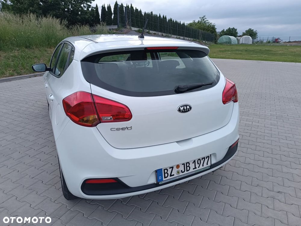 Kia Ceed 1.4 CVVT Vision - 5