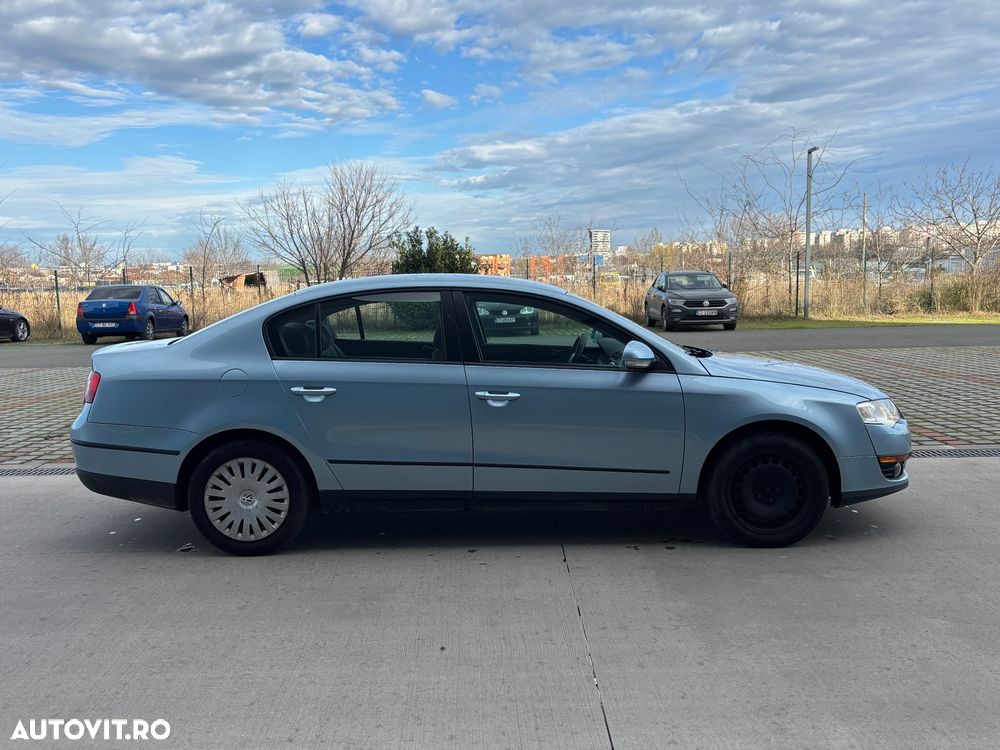 Volkswagen Passat 1.9 TDI Trendline - 8