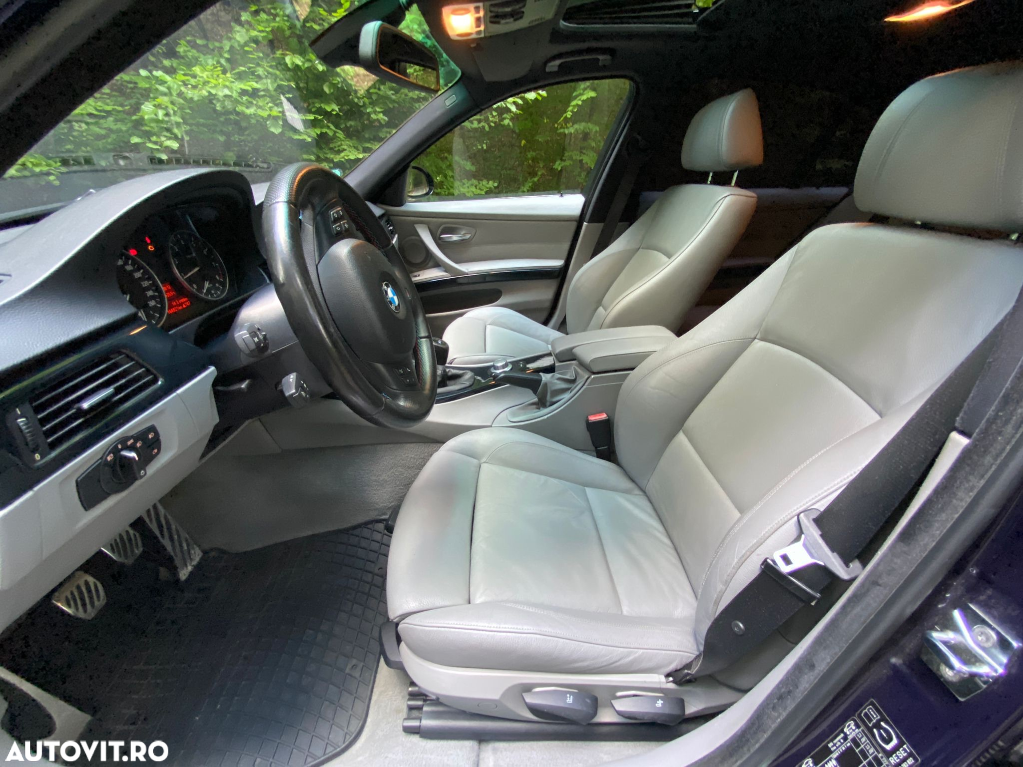 BMW Seria 3 - 12
